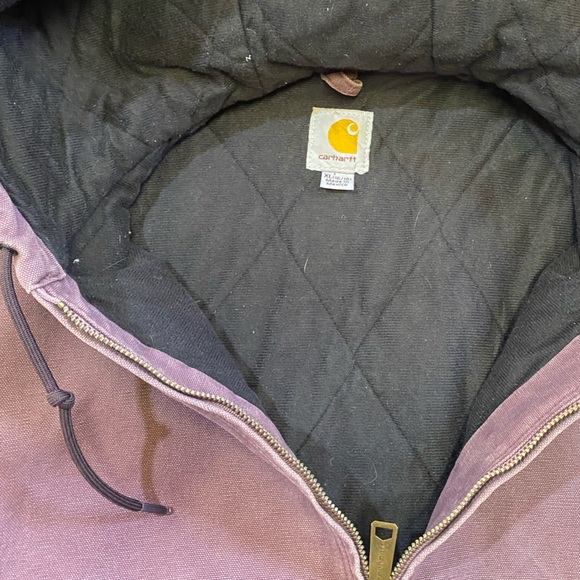 Great condition women’s XL 16/18 PLUM purple quilted zip up - Picture 14 of 15